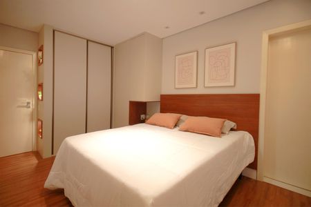 Apartamento à venda com 190m², 4 quartos e 3 vagasSuíte 3