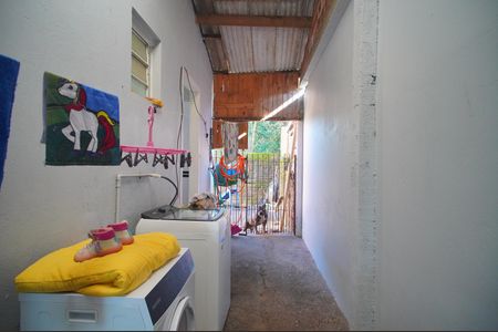 Casa à venda com 144m², 2 quartos e 1 vagaÁrea de Serviço