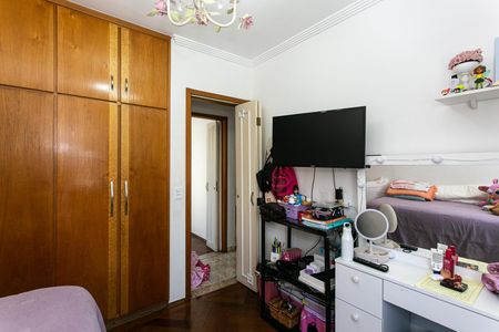 Apartamento à venda com 115m², 3 quartos e 2 vagasQuarto 2