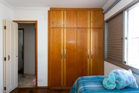 Apartamento à venda com 115m², 3 quartos e 2 vagasQuarto 1