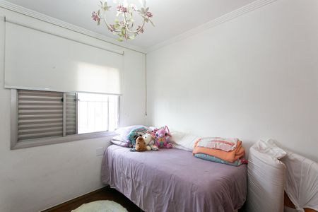 Apartamento à venda com 115m², 3 quartos e 2 vagasQuarto 2