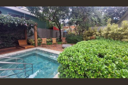 Apartamento para alugar com 81m², 2 quartos e 2 vagasÁrea comum - Piscina