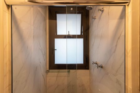 Apartamento para alugar com 81m², 2 quartos e 2 vagasBanheiro da Suíte 2