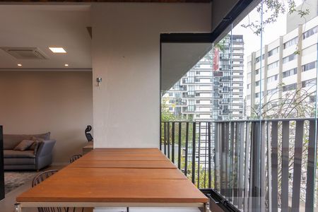 Apartamento para alugar com 81m², 2 quartos e 2 vagasVaranda gourmet