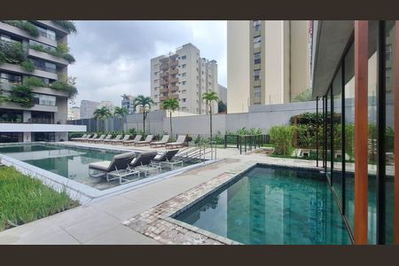 Apartamento para alugar com 81m², 2 quartos e 2 vagasÁrea comum - Piscina