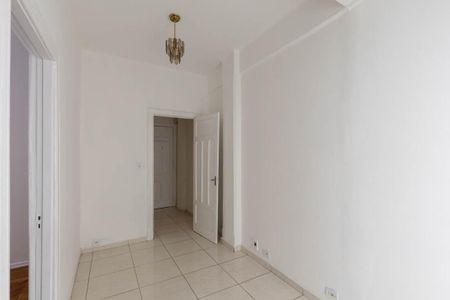 Apartamento à venda com 61m², 2 quartos e sem vagaSala