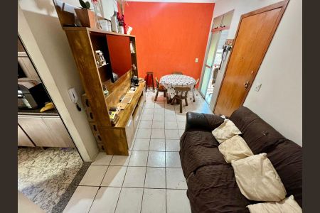 Apartamento à venda com 56m², 3 quartos e 1 vaga Apartamento à venda com 56m², 3 quartos e 1 vagaSala