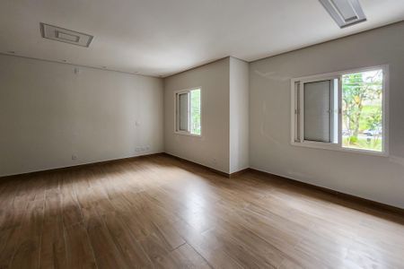 Casa à venda com 280m², 3 quartos e 4 vagasSuíte 2