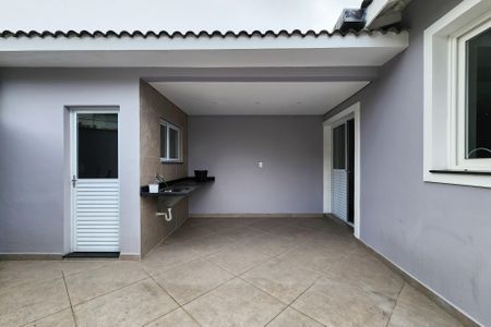 Casa à venda com 280m², 3 quartos e 4 vagasÁrea de Serviço