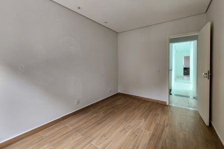 Casa à venda com 280m², 3 quartos e 4 vagasQuarto