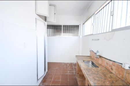 Casa para alugar com 330m², 8 quartos e 1 vagaCozinha 2