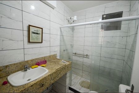 Casa para alugar com 330m², 8 quartos e 1 vagaBanheiro 4