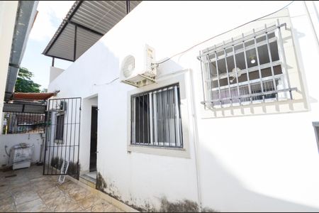 Casa para alugar com 330m², 8 quartos e 1 vagaÁrea externa