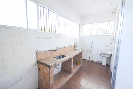 Casa para alugar com 330m², 8 quartos e 1 vagaCozinha 2