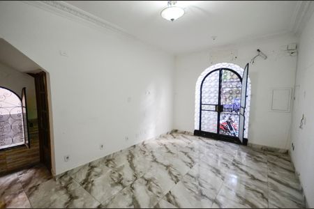 Casa para alugar com 330m², 8 quartos e 1 vagaSala 2