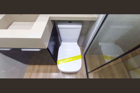 Apartamento à venda com 80m², 2 quartos e 2 vagasBanheiro da Suíte 1