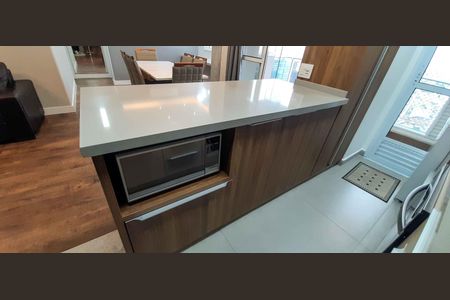 Apartamento à venda com 80m², 2 quartos e 2 vagasCozinha