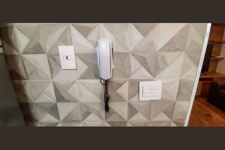 Apartamento à venda com 80m², 2 quartos e 2 vagasInterfone