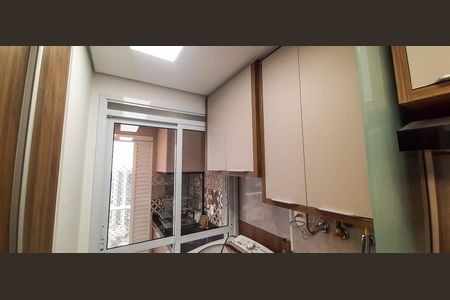 Apartamento à venda com 80m², 2 quartos e 2 vagasÁrea de Serviço