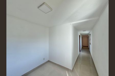 Apartamento à venda com 194m², 3 quartos e 2 vagasCorredor