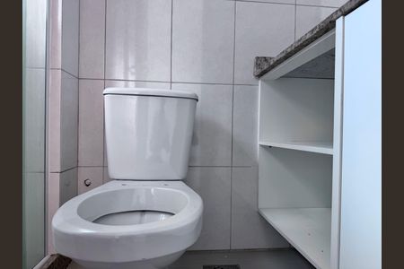 Apartamento à venda com 194m², 3 quartos e 2 vagasBanheiro da Suíte 2