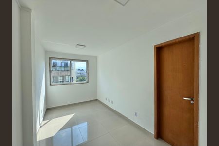 Apartamento à venda com 194m², 3 quartos e 2 vagasSuíte 2