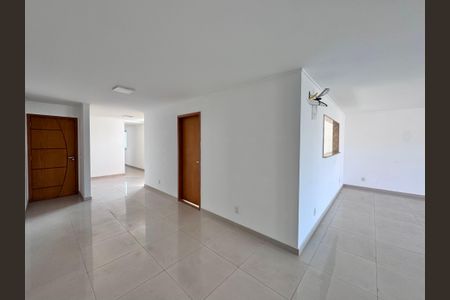 Apartamento à venda com 194m², 3 quartos e 2 vagasSala