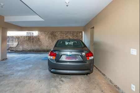 Apartamento para alugar com 110m², 3 quartos e 1 vaga Apartamento para alugar com 110m², 3 quartos e 1 vagaGaragem