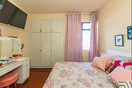 Apartamento para alugar com 110m², 3 quartos e 1 vaga Apartamento para alugar com 110m², 3 quartos e 1 vagaQuarto 2