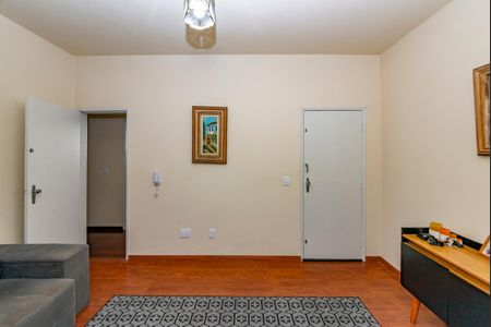 Apartamento para alugar com 110m², 3 quartos e 1 vaga Apartamento para alugar com 110m², 3 quartos e 1 vagaSala
