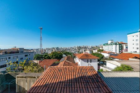 Apartamento para alugar com 110m², 3 quartos e 1 vaga Apartamento para alugar com 110m², 3 quartos e 1 vagaVista do Quarto 2