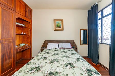 Apartamento para alugar com 110m², 3 quartos e 1 vaga Apartamento para alugar com 110m², 3 quartos e 1 vagaQuarto 1