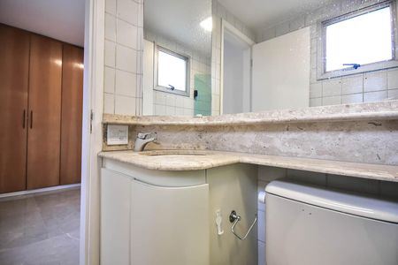 Apartamento à venda com 78m², 3 quartos e 1 vagaBanheiro Suíte 2