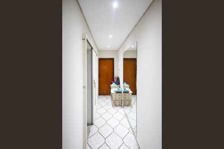 Casa à venda com 300m², 4 quartos e 2 vagasCorredor