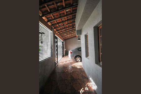 Casa à venda com 300m², 4 quartos e 2 vagasGaragem
