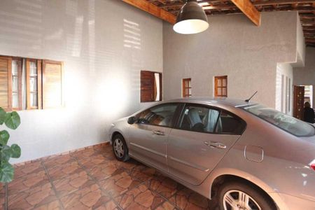 Casa à venda com 300m², 4 quartos e 2 vagasGaragem