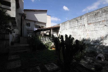 Casa à venda com 300m², 4 quartos e 2 vagasQuintal