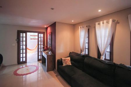 Casa à venda com 300m², 4 quartos e 2 vagasSala