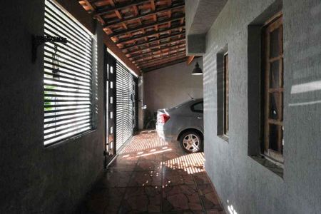 Casa à venda com 300m², 4 quartos e 2 vagasGaragem