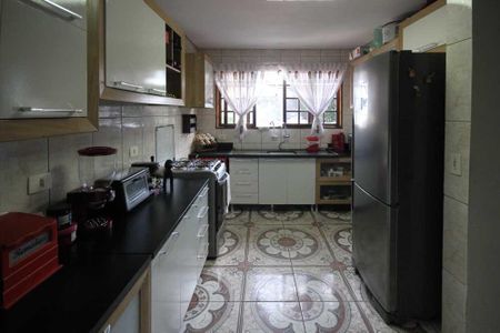 Casa à venda com 300m², 4 quartos e 2 vagasCozinha