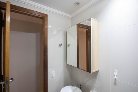 Apartamento à venda com 52m², 2 quartos e 1 vaga Apartamento à venda com 52m², 2 quartos e 1 vagaBanheiro