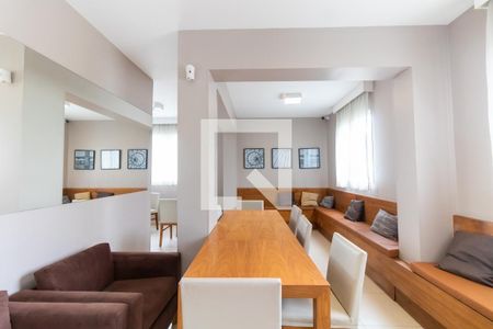 Apartamento à venda com 52m², 2 quartos e 1 vaga Apartamento à venda com 52m², 2 quartos e 1 vagaÁrea comum - Salão de festas