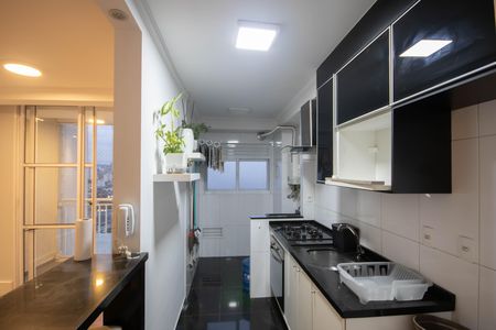 Apartamento à venda com 52m², 2 quartos e 1 vaga Apartamento à venda com 52m², 2 quartos e 1 vagaCozinha e Área de Serviço