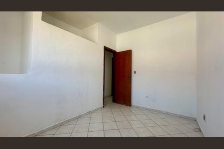 Casa à venda com 50m², 2 quartos e 1 vagaQuarto 