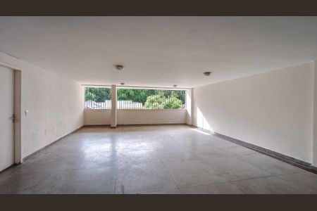 Apartamento à venda com 126m², 3 quartos e 2 vagas Apartamento à venda com 126m², 3 quartos e 2 vagasÁrea comum - Playground