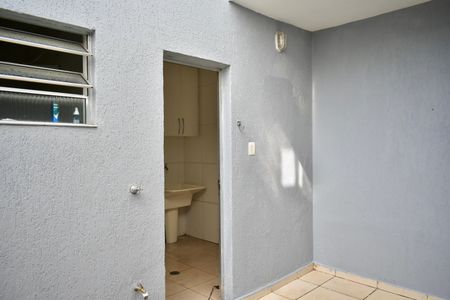 Casa à venda com 130m², 3 quartos e 2 vagasQuintal