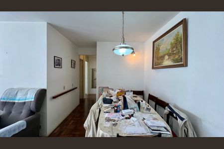 Apartamento à venda com 120m², 3 quartos e 1 vagaSala de Jantar