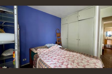 Apartamento à venda com 120m², 3 quartos e 1 vagaQuarto 2