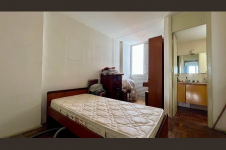 Apartamento à venda com 120m², 3 quartos e 1 vagaSuíte