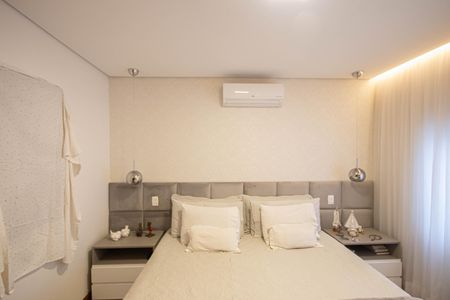 Casa à venda com 390m², 3 quartos e 5 vagas Casa à venda com 390m², 3 quartos e 5 vagasSuíte 1